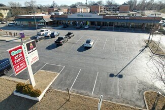 Plus de détails pour 6701-6743 W 75th St, Overland Park, KS - Local commercial à vendre