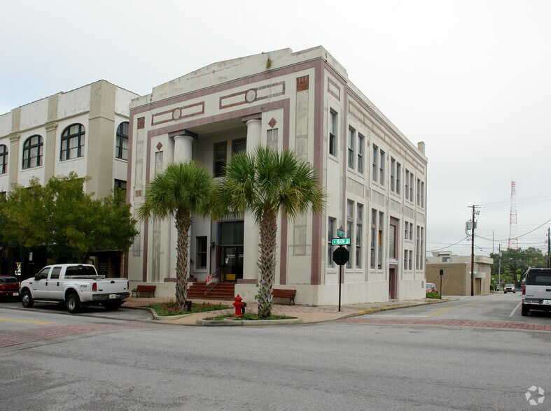 400 W Main St, Leesburg, FL à vendre - Photo de l’immeuble – Image 3 sur 8