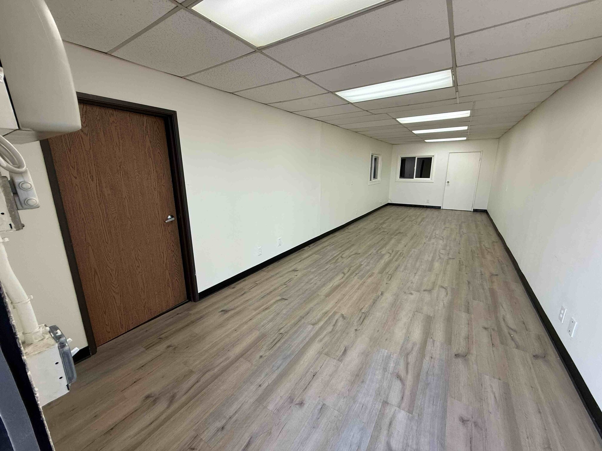 21610 Lassen St, Chatsworth, CA à louer Photo intérieure– Image 1 sur 4
