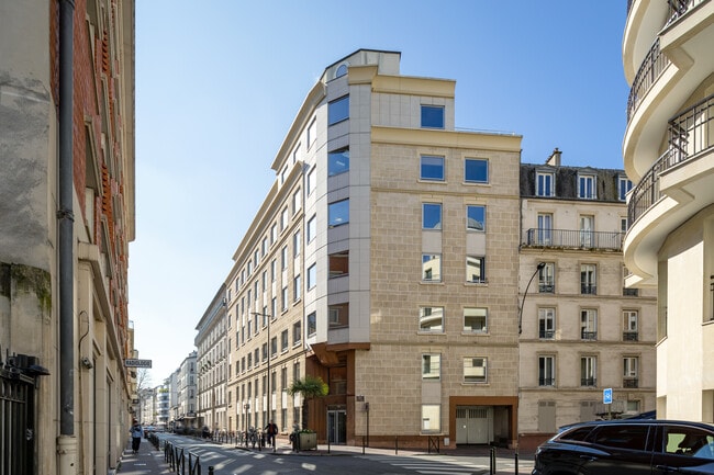 Plus de détails pour 43-45 Rue Jean Jaurès, Levallois-Perret - Bureau à louer