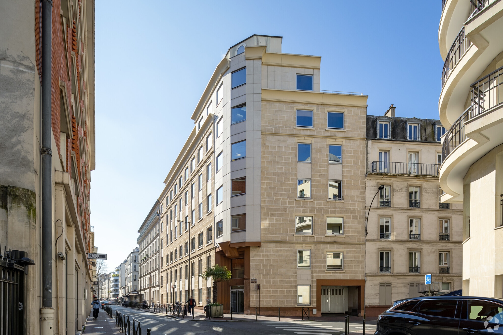 Bureau dans Levallois-Perret à louer Photo principale– Image 1 sur 3