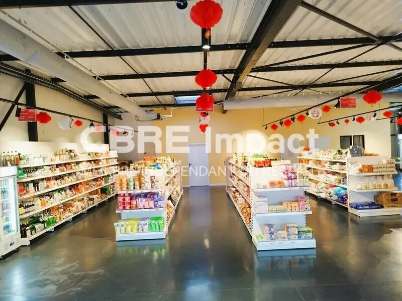 Local commercial dans Quetigny à louer Photo intérieure– Image 1 sur 6