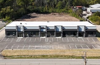 Plus de détails pour 1111 N Military Ave, Green Bay, WI - Local commercial à louer
