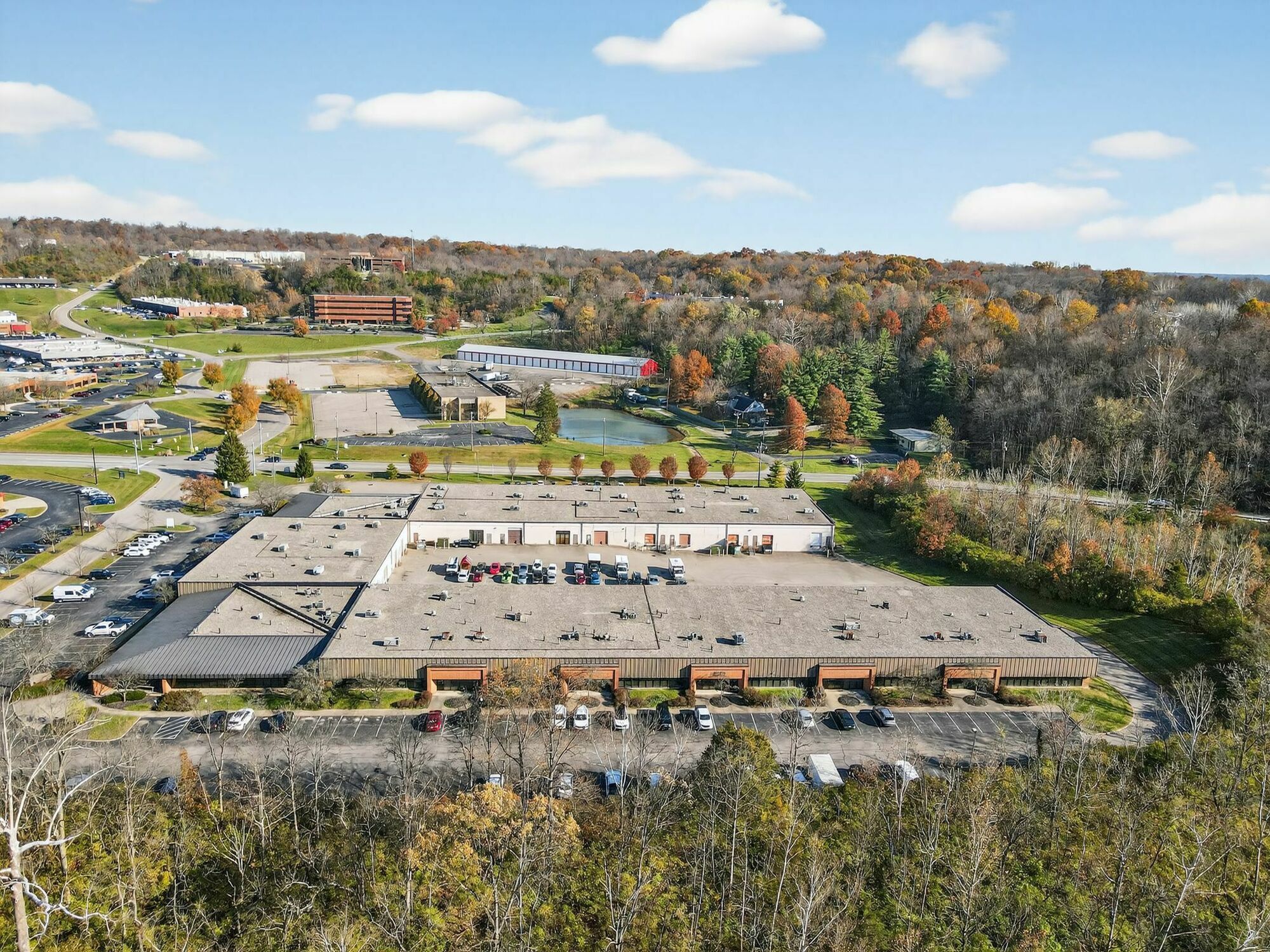 50 W TechneCenter Dr, Milford, OH à vendre Photo principale– Image 1 sur 48