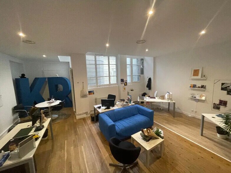 Bureau dans Lyon à louer - Photo de l’immeuble – Image 2 sur 4