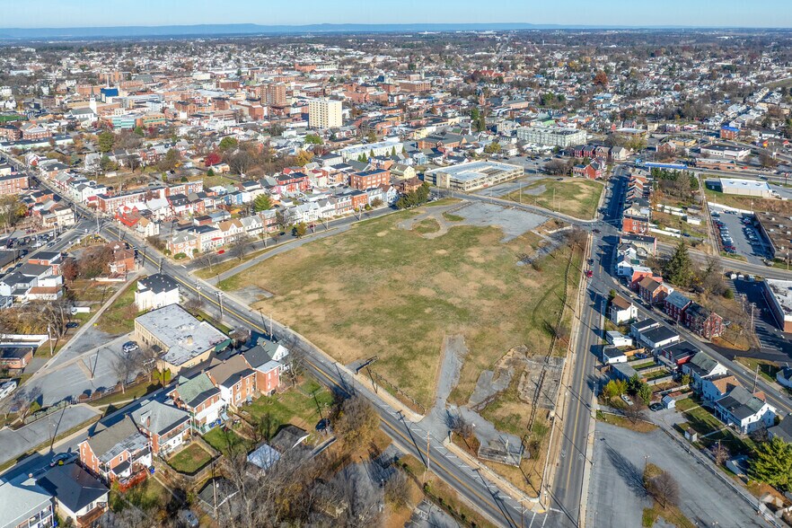 Hagerstown Core Redevelopment Portfolio portefeuille de 4 biens à vendre sur LoopNet.fr - Photo de l’immeuble – Image 1 sur 14
