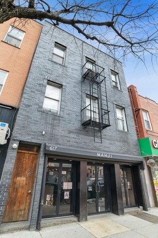 Plus de détails pour 617 Grand St, Brooklyn, NY - Local commercial à louer