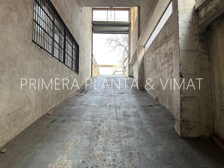 View Photo