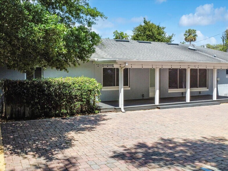 916 Bryan St, Kissimmee, FL à vendre - Photo de l’immeuble – Image 3 sur 21
