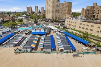 3702 Atlantic Ave, Brooklyn, NY à louer Aérien– Image 2 sur 13