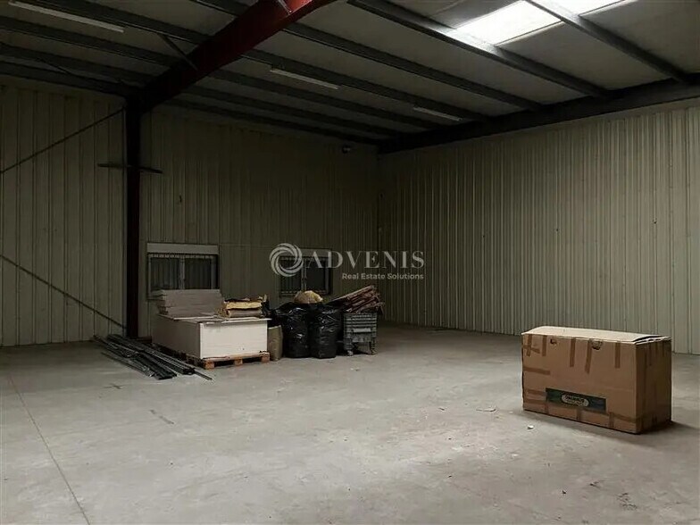 Local d'activités dans Mundolsheim à vendre - Photo de l’immeuble – Image 3 sur 10