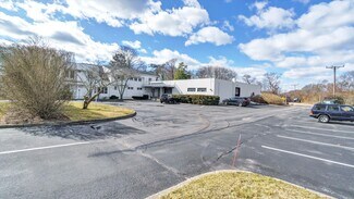 Plus de détails pour 32 Chichester Ave, Center Moriches, NY - Industriel/Logistique à louer