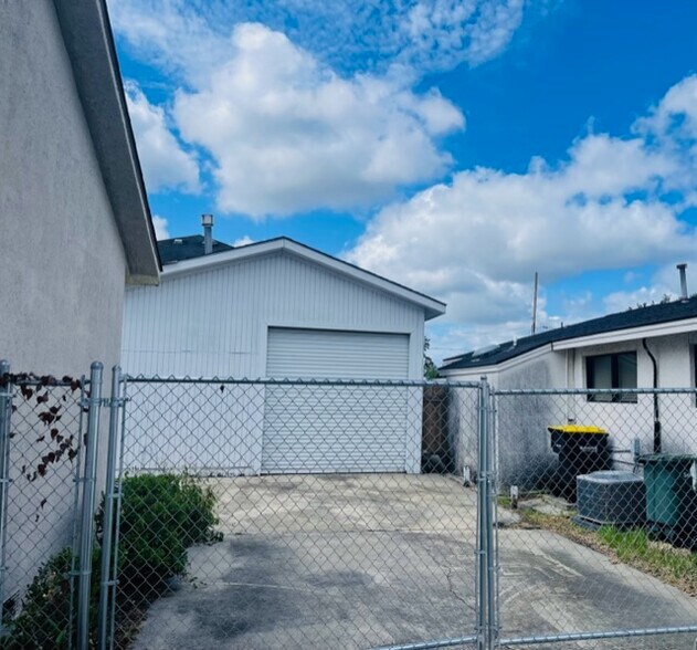 805 E 66th St, Savannah, GA à louer - Photo de l’immeuble – Image 2 sur 11