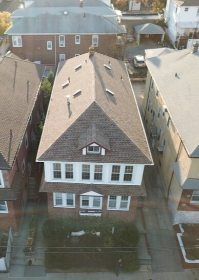 1805 Willow Ln, Bronx, NY à vendre - Aérien – Image 3 sur 3