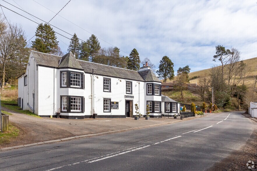 Glendevon, Dollar à vendre - Photo principale – Image 3 sur 12