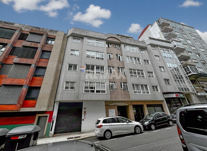 Local commercial dans Vigo, Pontevedra à vendre - Photo de l’immeuble – Image 1 sur 23