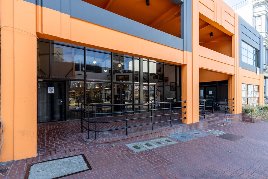 1545-1555 Pacific Ave, San Francisco, CA à louer - Photo de l’immeuble – Image 2 sur 5