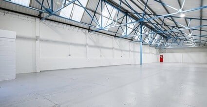 166 Feltham Rd, Ashford à louer Photo intérieure– Image 1 sur 1