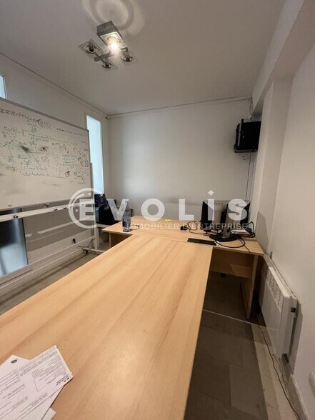 Bureau dans Fontenay-sous-Bois à louer - Photo intérieure – Image 2 sur 9