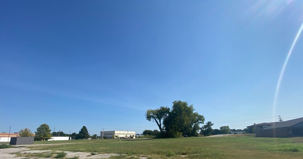 625 W Beaver St, Jenks, OK à vendre - Photo de l’immeuble – Image 3 sur 11
