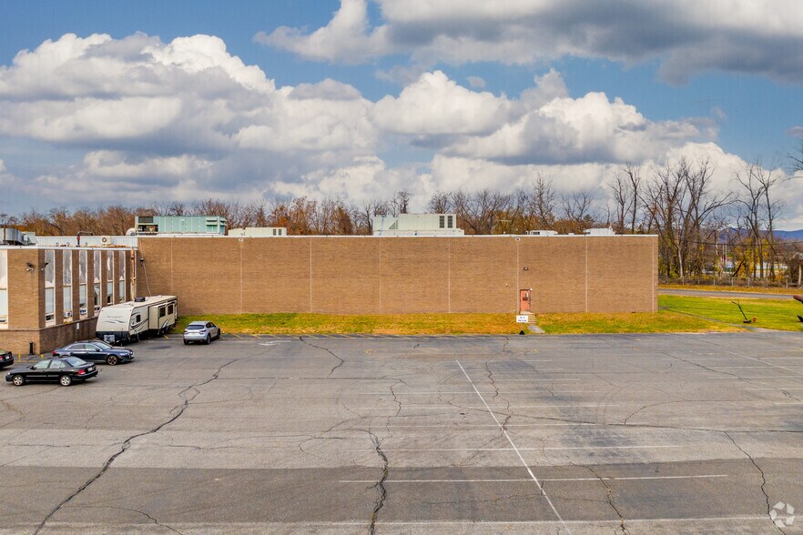 152 Broadway, Haverstraw, NY à louer - Photo de l’immeuble – Image 3 sur 28