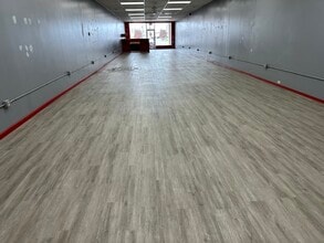 28080 Chardon Rd, Wickliffe, OH à louer Photo intérieure– Image 1 sur 3