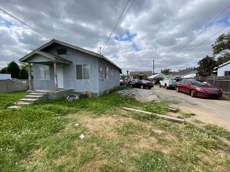 2402 E 126th St, Compton, CA à vendre - Photo principale – Image 1 sur 8