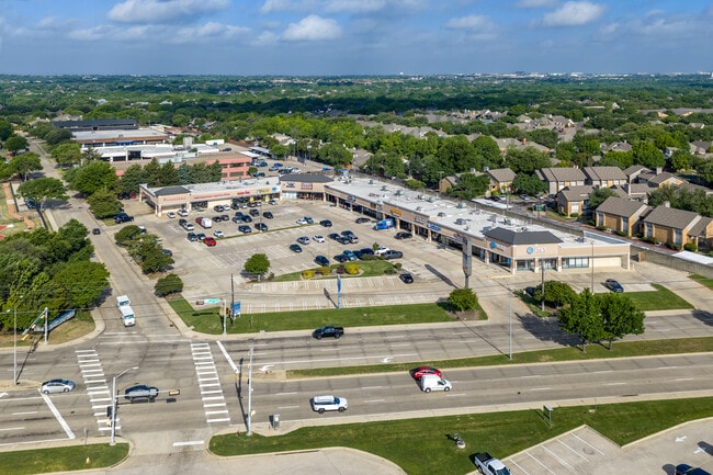 Plus de détails pour 17401-17489 Preston Rd, Dallas, TX - Local commercial à louer