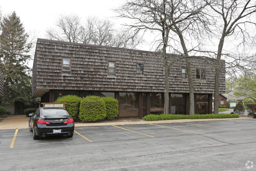 16531-16533 Oak Park Ave, Tinley Park, IL à louer - Photo de l’immeuble – Image 3 sur 5