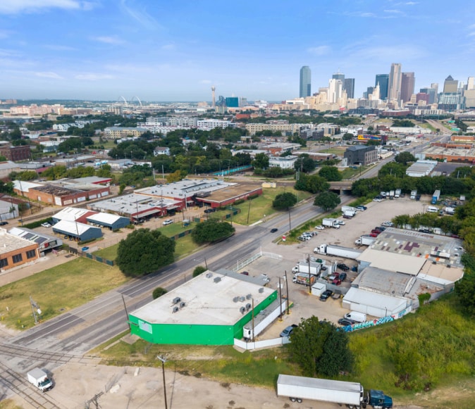 2438 S Cesar Chavez Blvd, Dallas, TX à vendre - Aérien – Image 2 sur 7