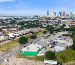 2438 S Cesar Chavez Blvd, Dallas, TX - VUE AÉRIENNE  vue de carte