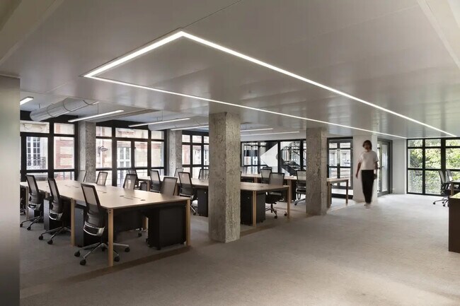 Plus de détails pour Bureau à louer