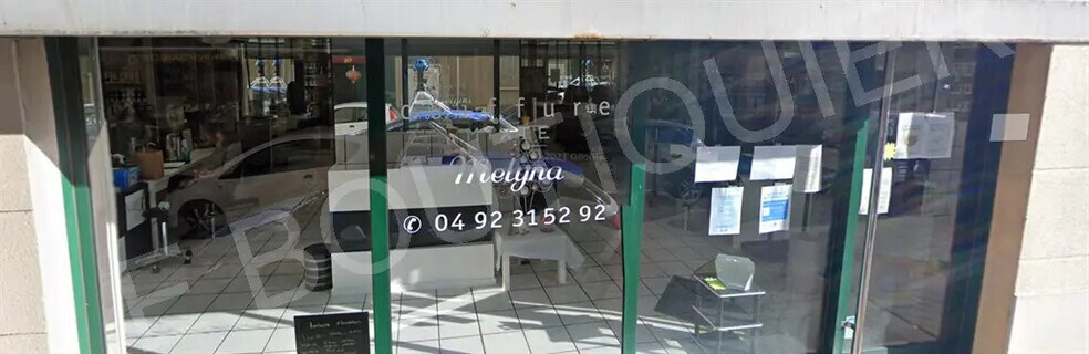 Local commercial dans Digne-les-Bains à vendre - Photo de l’immeuble – Image 2 sur 3