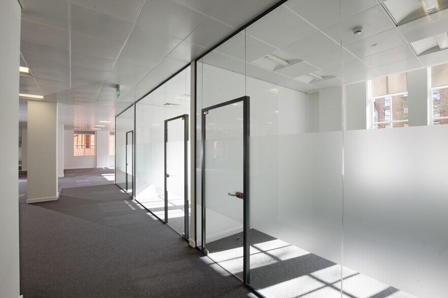 Burgess Springs, Chelmsford à louer - Photo de l’immeuble – Image 3 sur 12