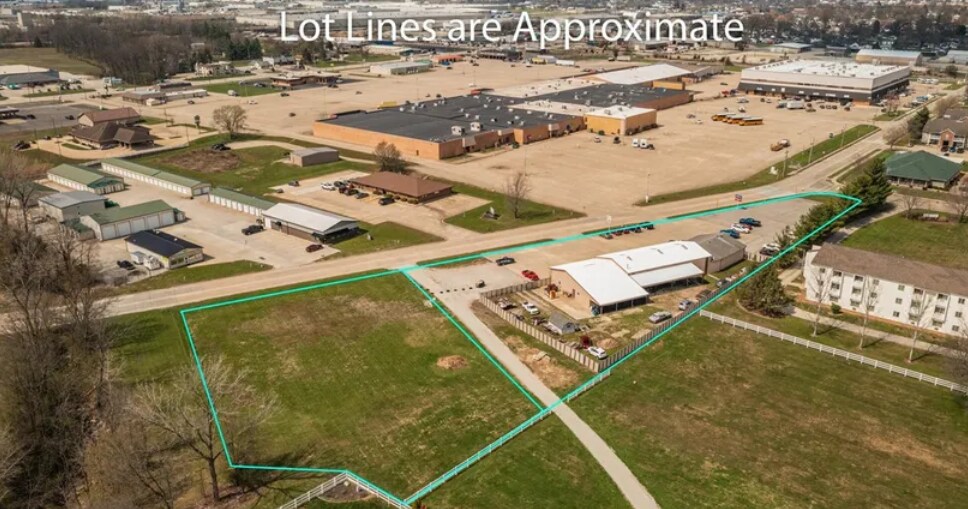 2300 Hoffman Dr, Effingham, IL à vendre - Aérien – Image 3 sur 47