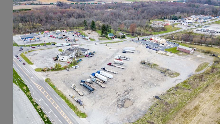 44952 State Route 14, Columbiana, OH à louer - Photo de l’immeuble – Image 3 sur 8