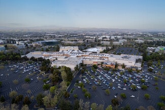 Plus de détails pour 1 Stoneridge Mall, Pleasanton, CA - Local commercial à louer