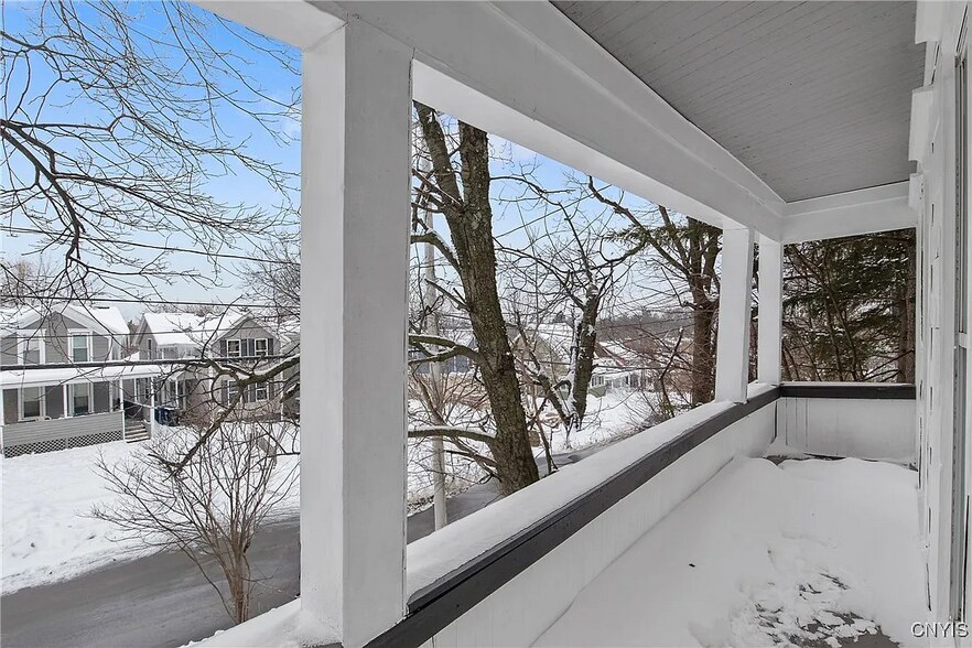 306 Shuart Ave, Syracuse, NY à vendre - Photo de l’immeuble – Image 3 sur 18