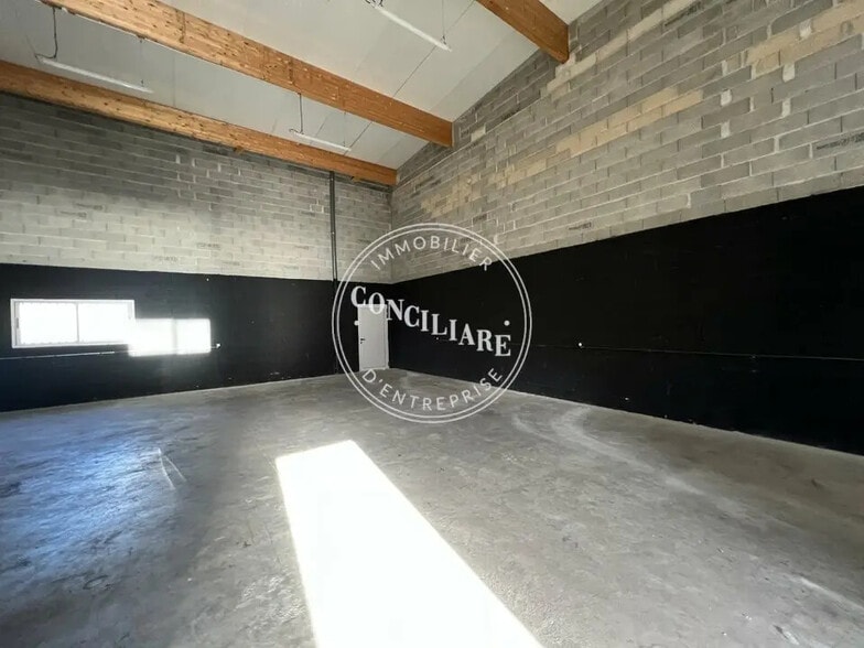 Industriel/Logistique dans Garidech à louer - Photo intérieure – Image 2 sur 5