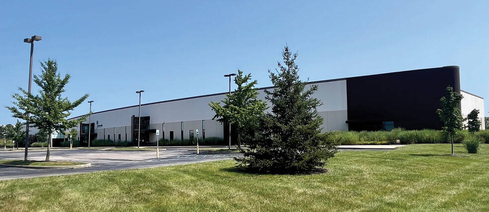 5770 Decatur Blvd, Indianapolis, IN à louer - Photo de l’immeuble – Image 1 sur 3