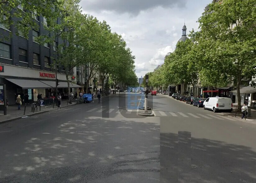 Local commercial dans Paris à louer - Photo de l’immeuble – Image 3 sur 4