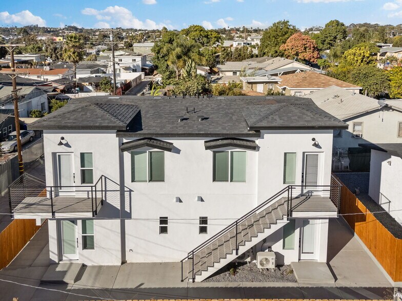 322 S Pardee St, San Diego, CA à vendre - Photo de l’immeuble – Image 2 sur 24