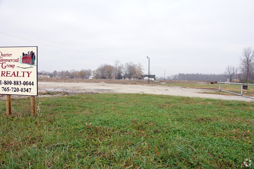 3090 E Main St, Plainfield, IN à vendre - Photo de l’immeuble – Image 1 sur 1