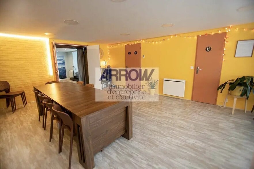 Bureau dans Rezé à louer - Photo de l’immeuble – Image 1 sur 5