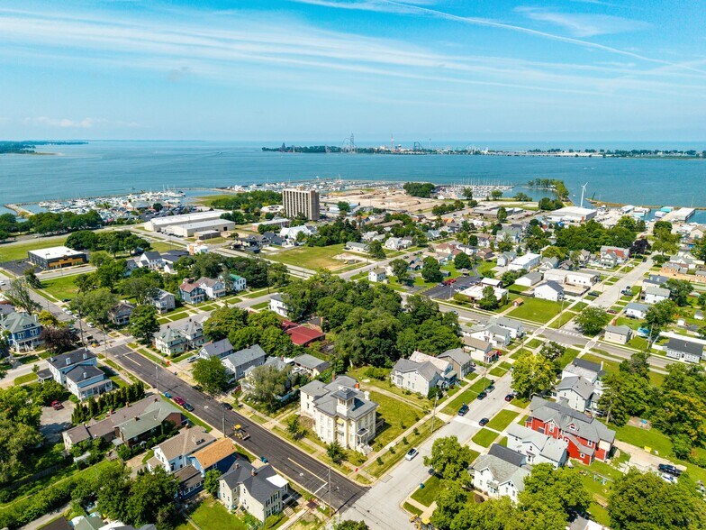 403 E Adams St, Sandusky, OH à vendre - Photo de l’immeuble – Image 3 sur 34
