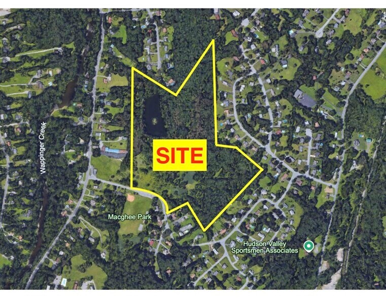 Macghee Road Rd, Poughkeepsie, NY à vendre - Photo principale – Image 1 sur 2