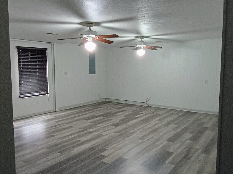 5408 State Highway 276 W, Royse City, TX à louer - Photo de l’immeuble – Image 2 sur 12