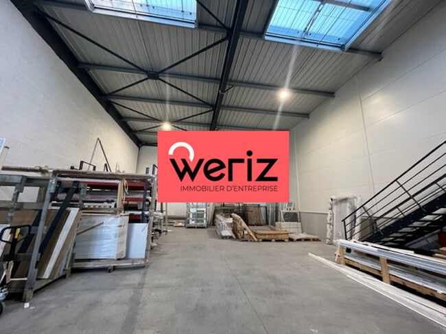 Plus de détails pour 950 Voie Antiope, La Ciotat - Local d'activités à louer