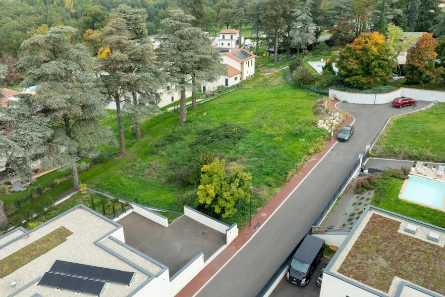 Rue De La Chaux, Andrézieux-Bouthéon à vendre - Photo de l’immeuble – Image 2 sur 12