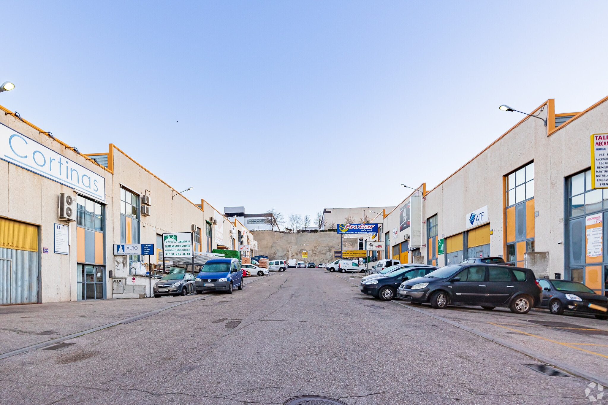 Industriel/Logistique dans Rivas-Vaciamadrid, Madrid à louer Photo principale– Image 1 sur 5